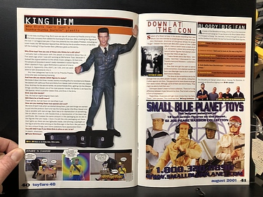 ToyFare - August, 2001