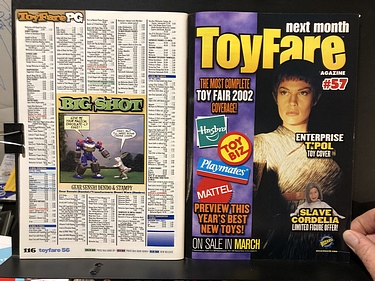 ToyFare - April, 2002