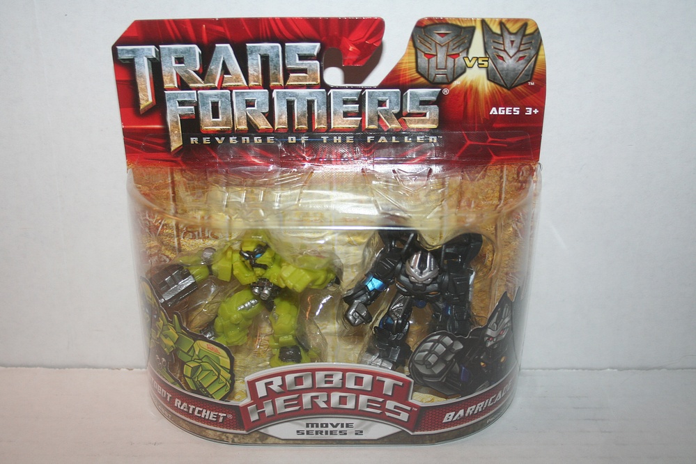 Transformers: Autobot Ratchet vs. Barricade 2-Pack - Parry Game Preserve